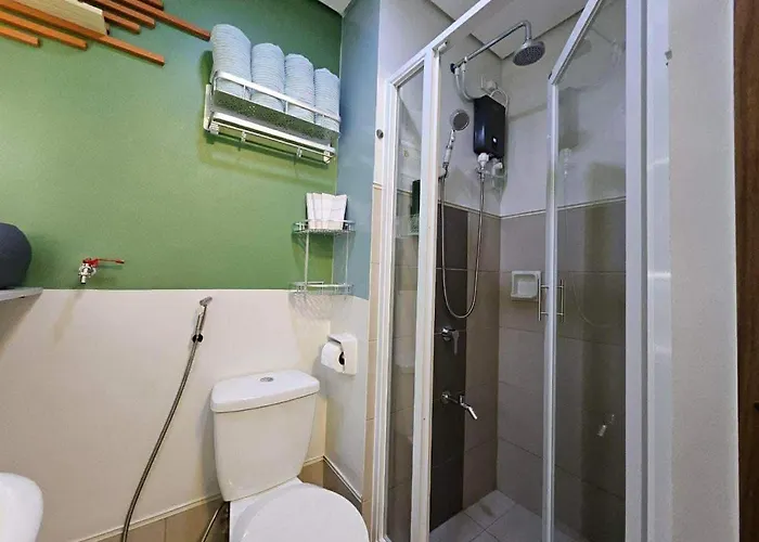 Staycation-resort Near Airport And Sm Bicutan With 3 Pools And Playground Manila